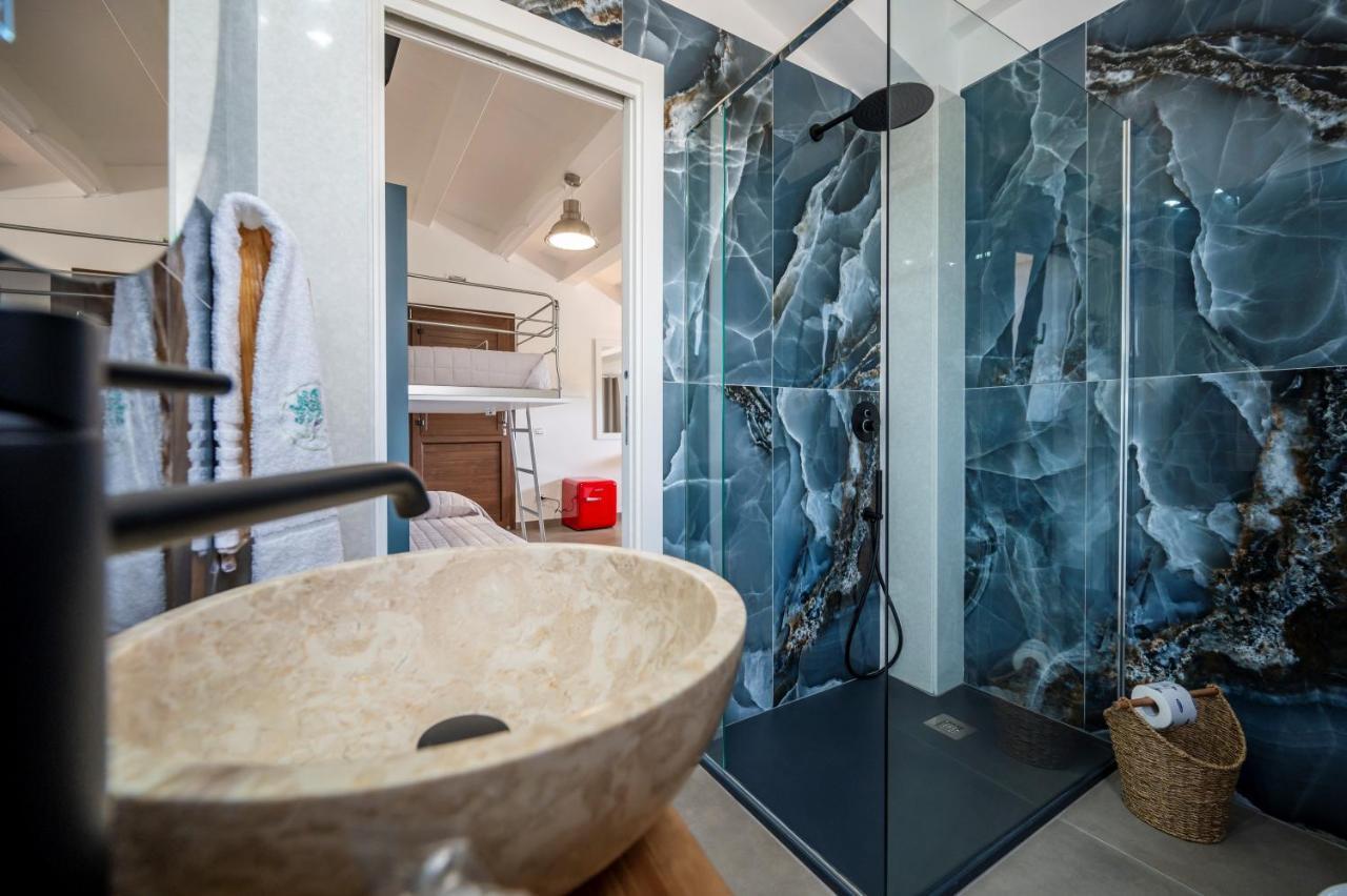 Villa Carmiano Luxury Bedrooms In Avola In The Province Of Syracuse With Spa And Swimming Pool And Wonderful Seaview Kültér fotó