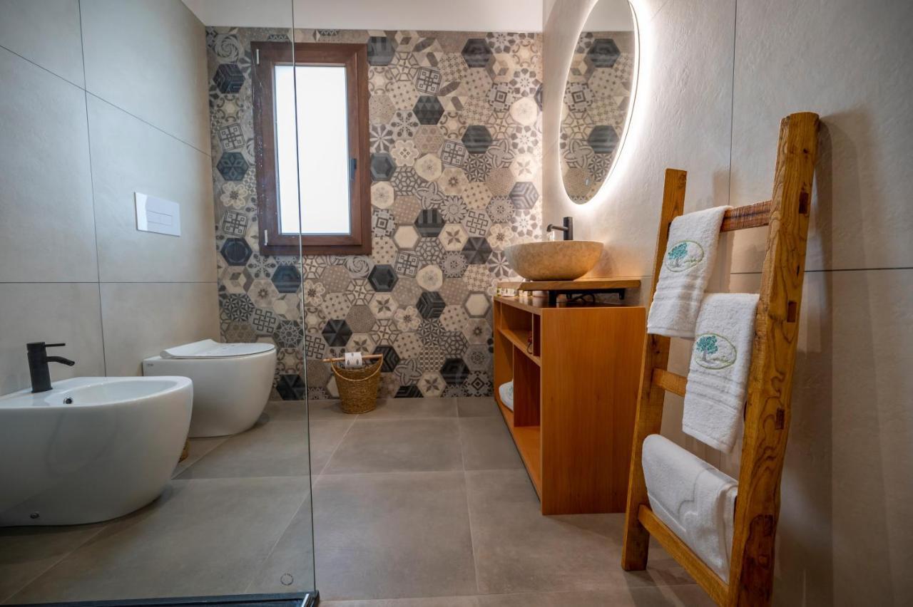 Villa Carmiano Luxury Bedrooms In Avola In The Province Of Syracuse With Spa And Swimming Pool And Wonderful Seaview Kültér fotó