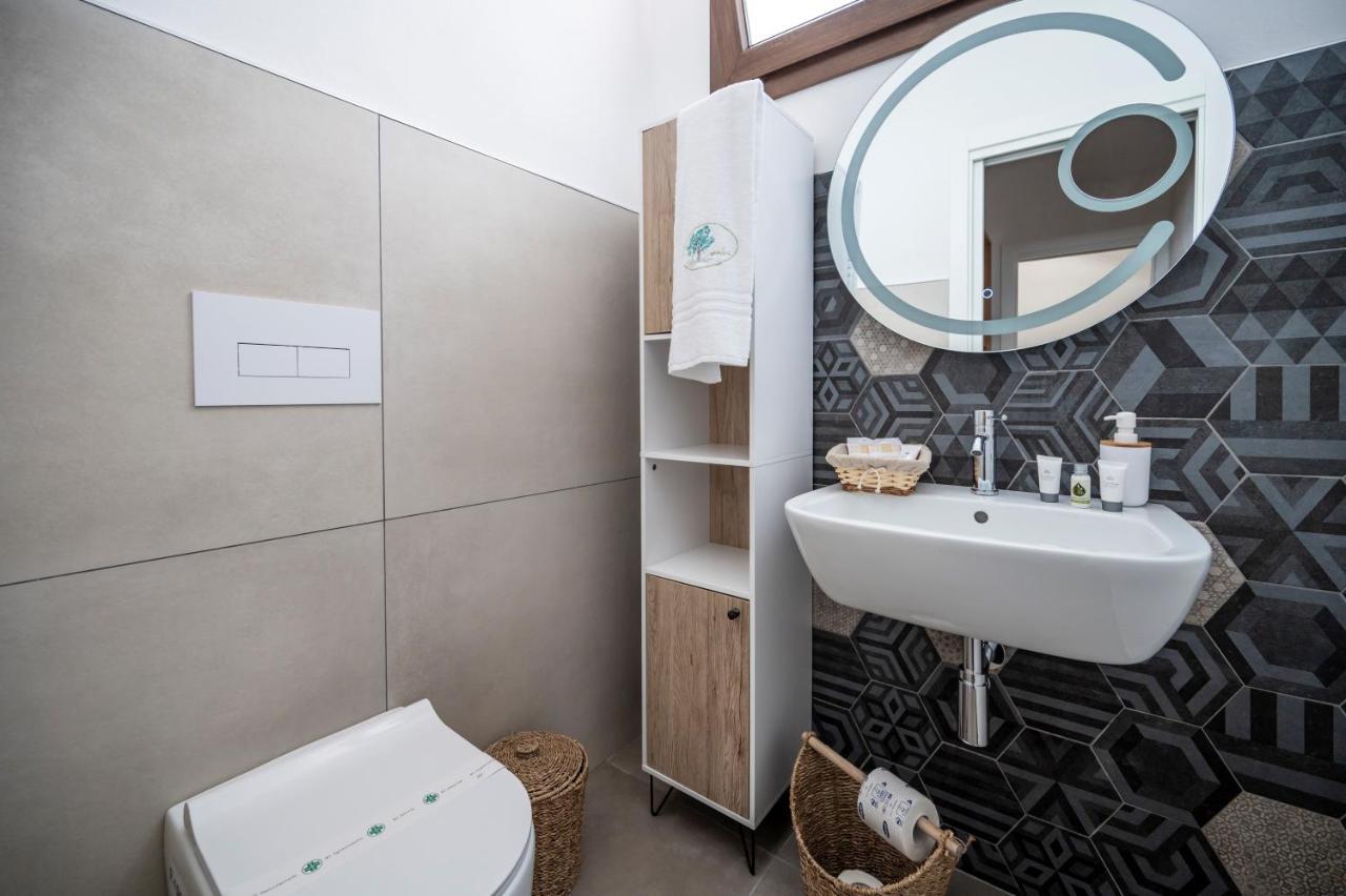 Villa Carmiano Luxury Bedrooms In Avola In The Province Of Syracuse With Spa And Swimming Pool And Wonderful Seaview Kültér fotó