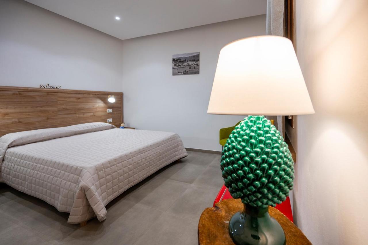 Villa Carmiano Luxury Bedrooms In Avola In The Province Of Syracuse With Spa And Swimming Pool And Wonderful Seaview Kültér fotó