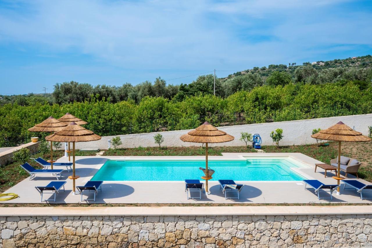 Villa Carmiano Luxury Bedrooms In Avola In The Province Of Syracuse With Spa And Swimming Pool And Wonderful Seaview Kültér fotó