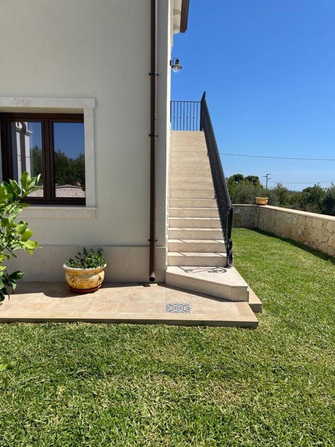 Villa Carmiano Luxury Bedrooms In Avola In The Province Of Syracuse With Spa And Swimming Pool And Wonderful Seaview Kültér fotó