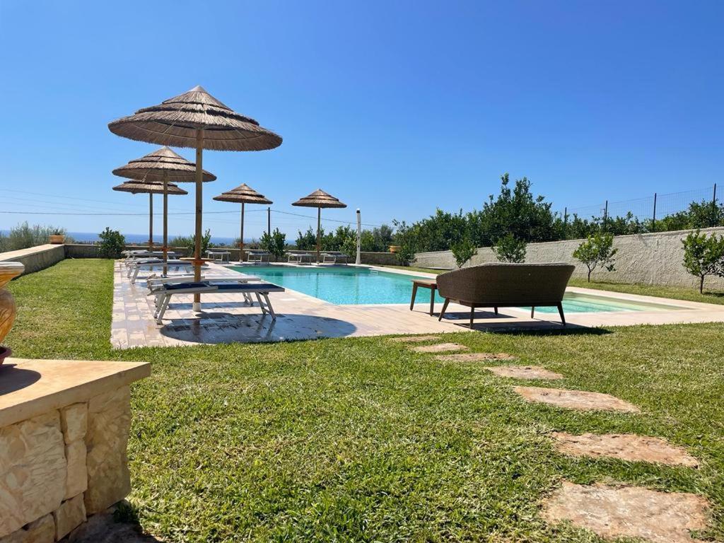 Villa Carmiano Luxury Bedrooms In Avola In The Province Of Syracuse With Spa And Swimming Pool And Wonderful Seaview Kültér fotó